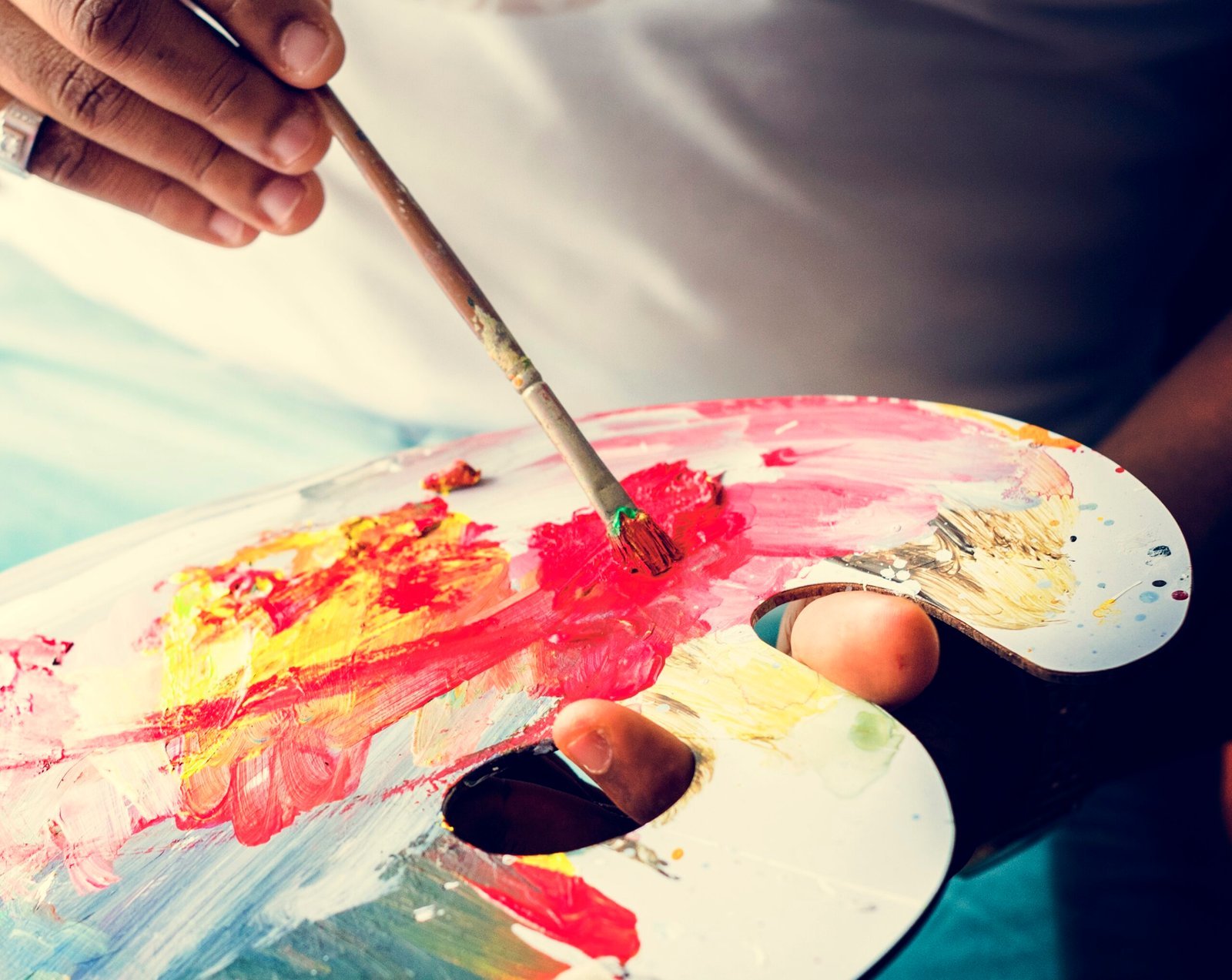 closeup-of-painting-palette-2025-02-10-10-51-17-utc-scaled